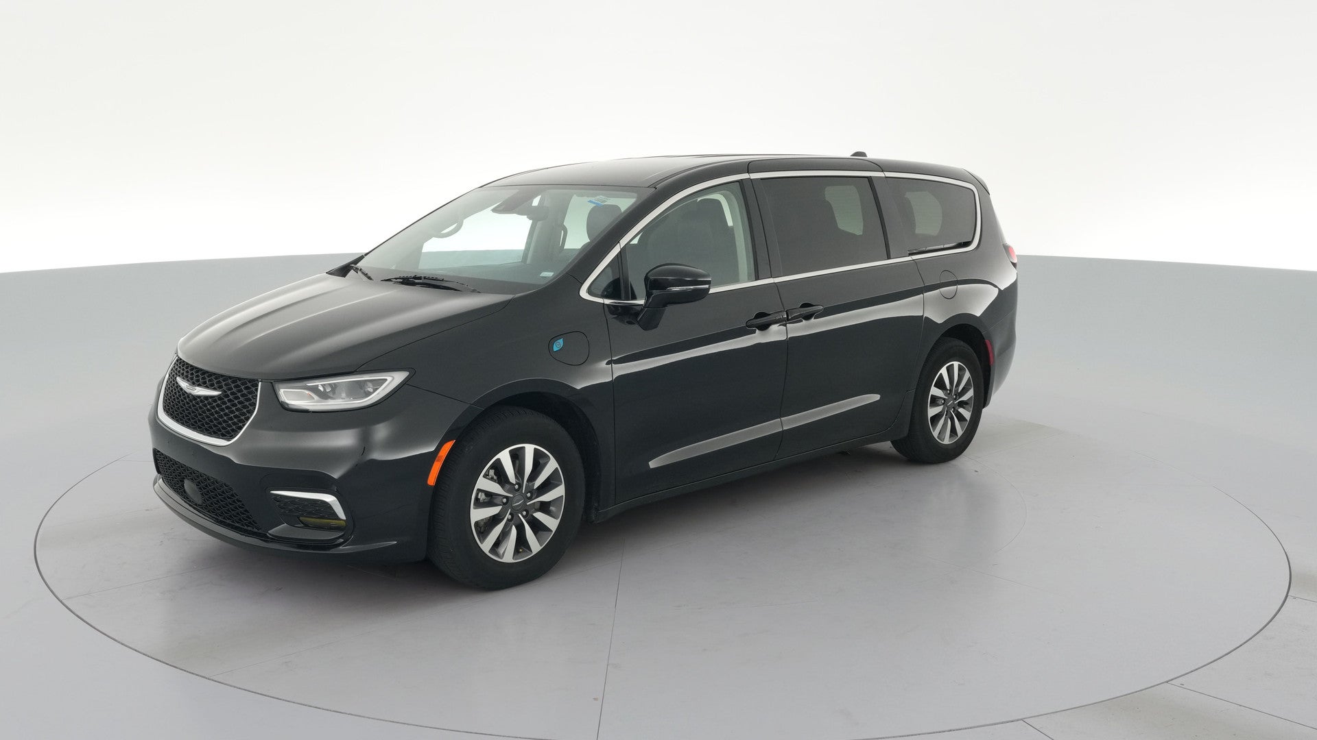 2024 Chrysler Pacifica Hybrid vehicle photo