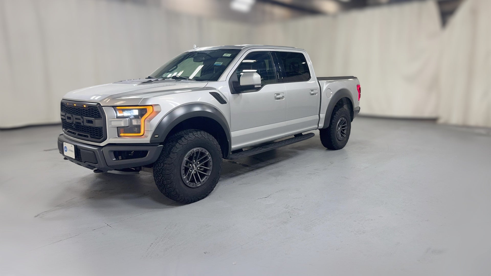 2019 Ford F150 SuperCrew Cab vehicle photo