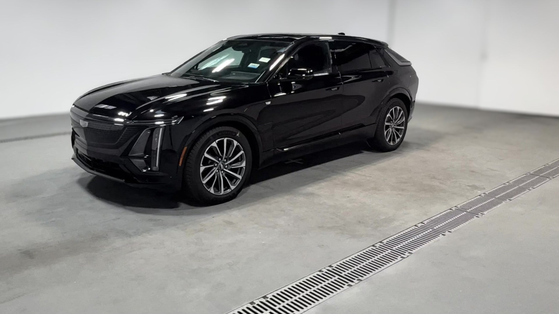 2024 Cadillac LYRIQ vehicle photo