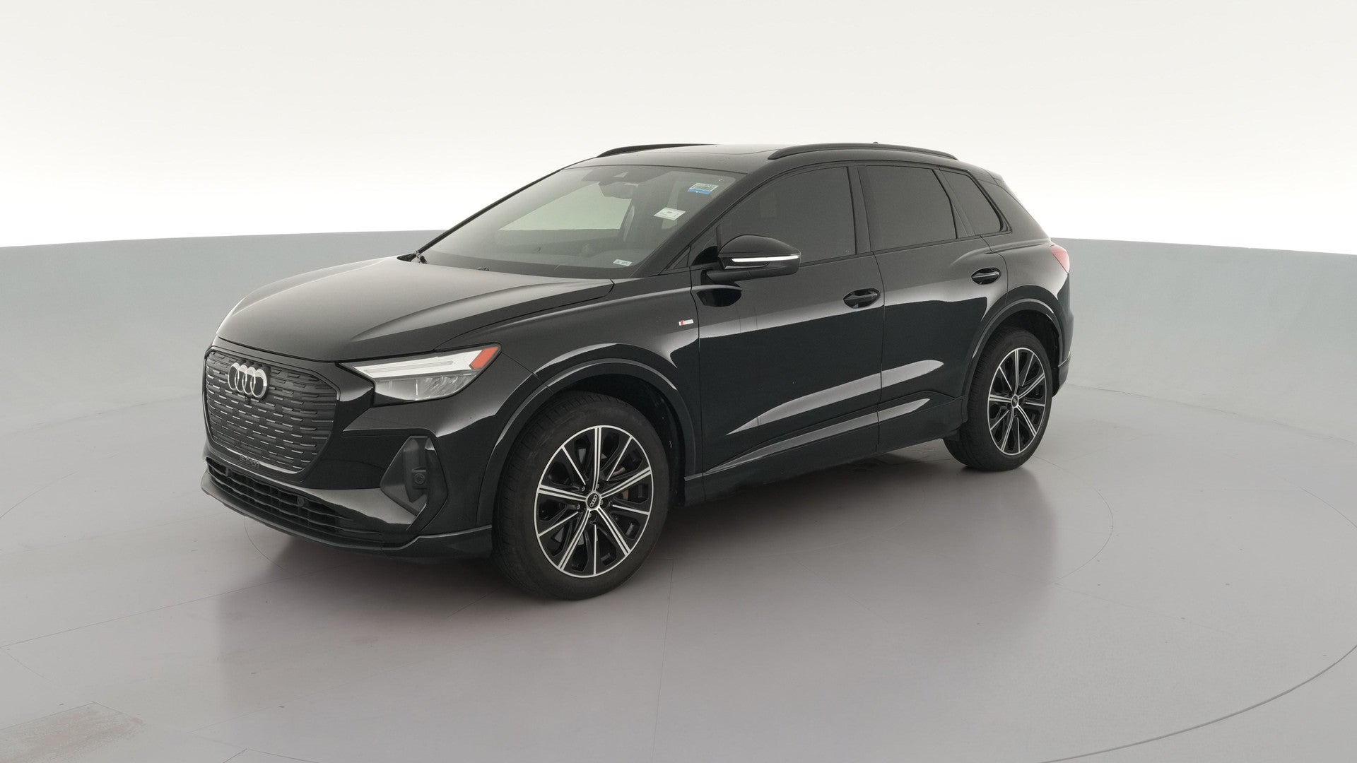 2022 Audi Q4 e-tron vehicle photo