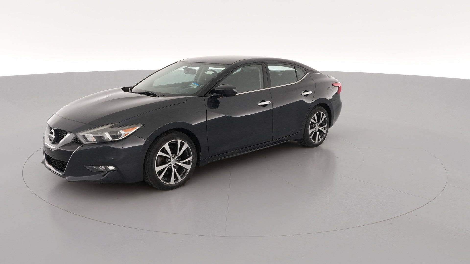 2017 Nissan Maxima vehicle photo