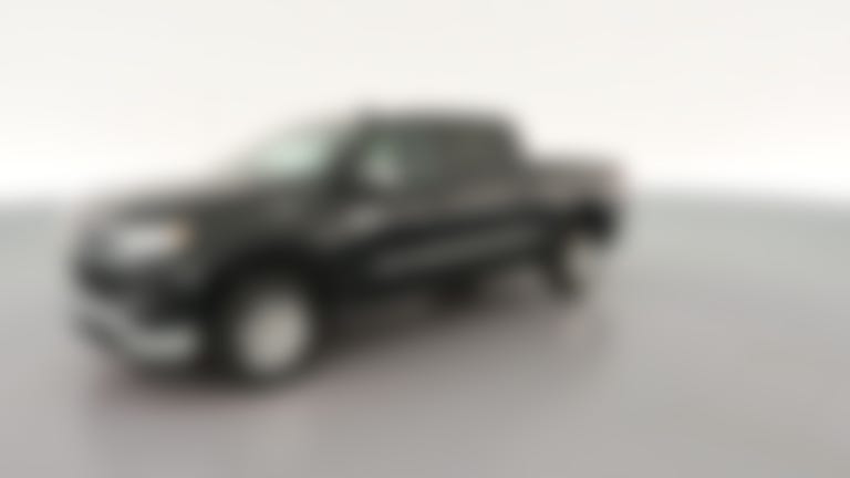 2025 Chevrolet Silverado 1500 Crew Cab vehicle photo