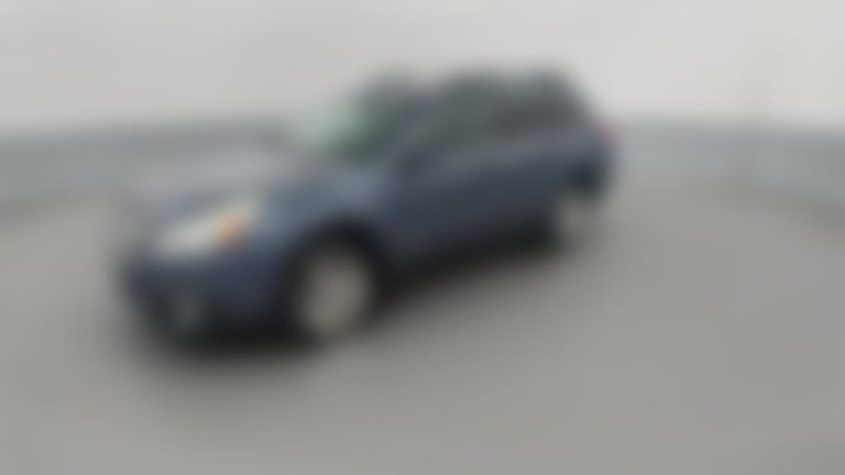 2014 Subaru Outback vehicle photo