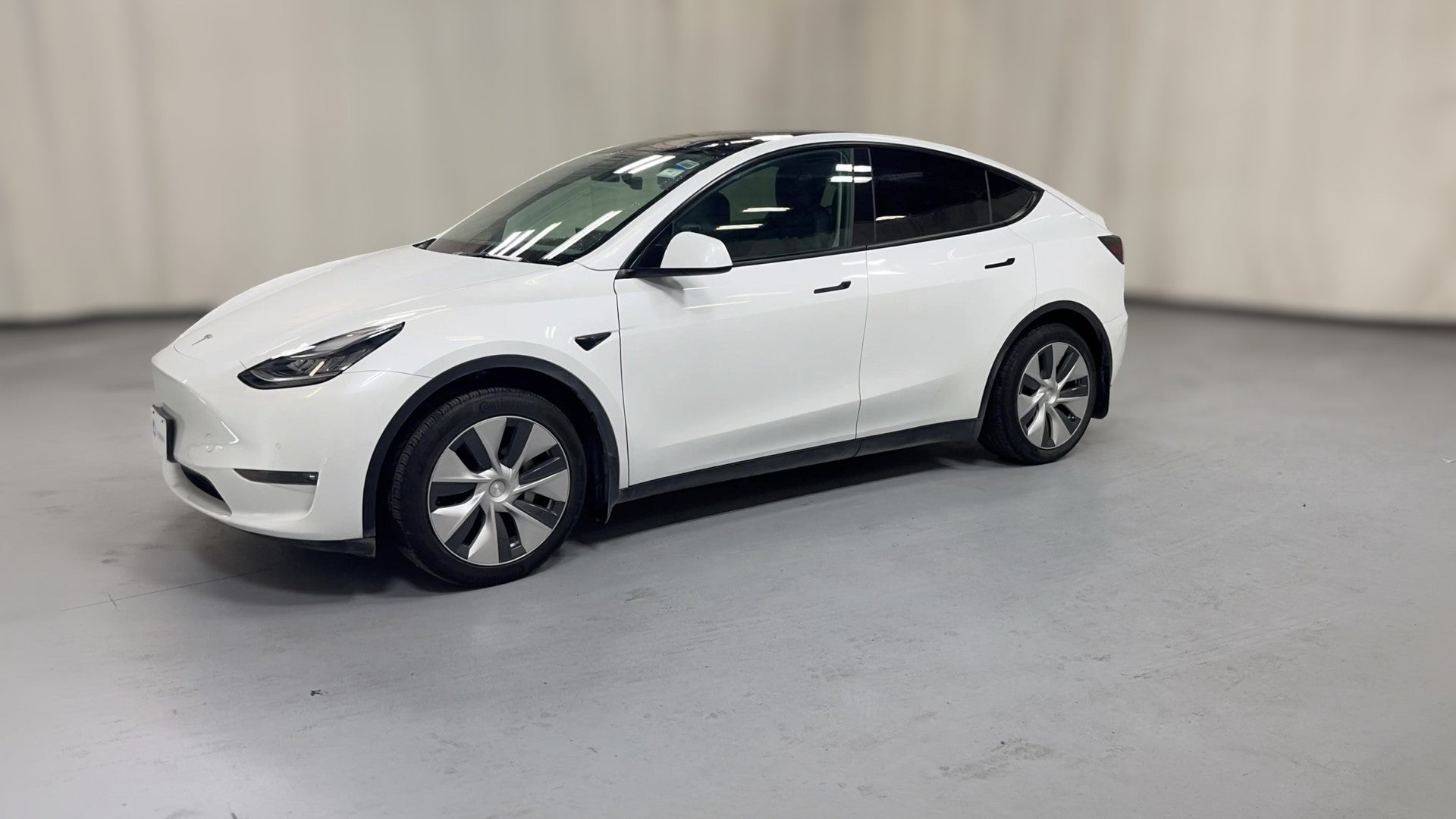 2021 Tesla Model Y vehicle photo