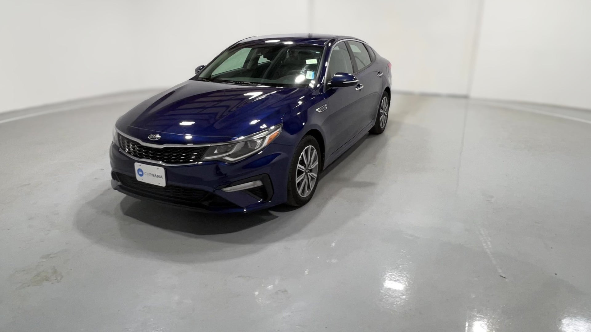 2019 Kia Optima vehicle photo