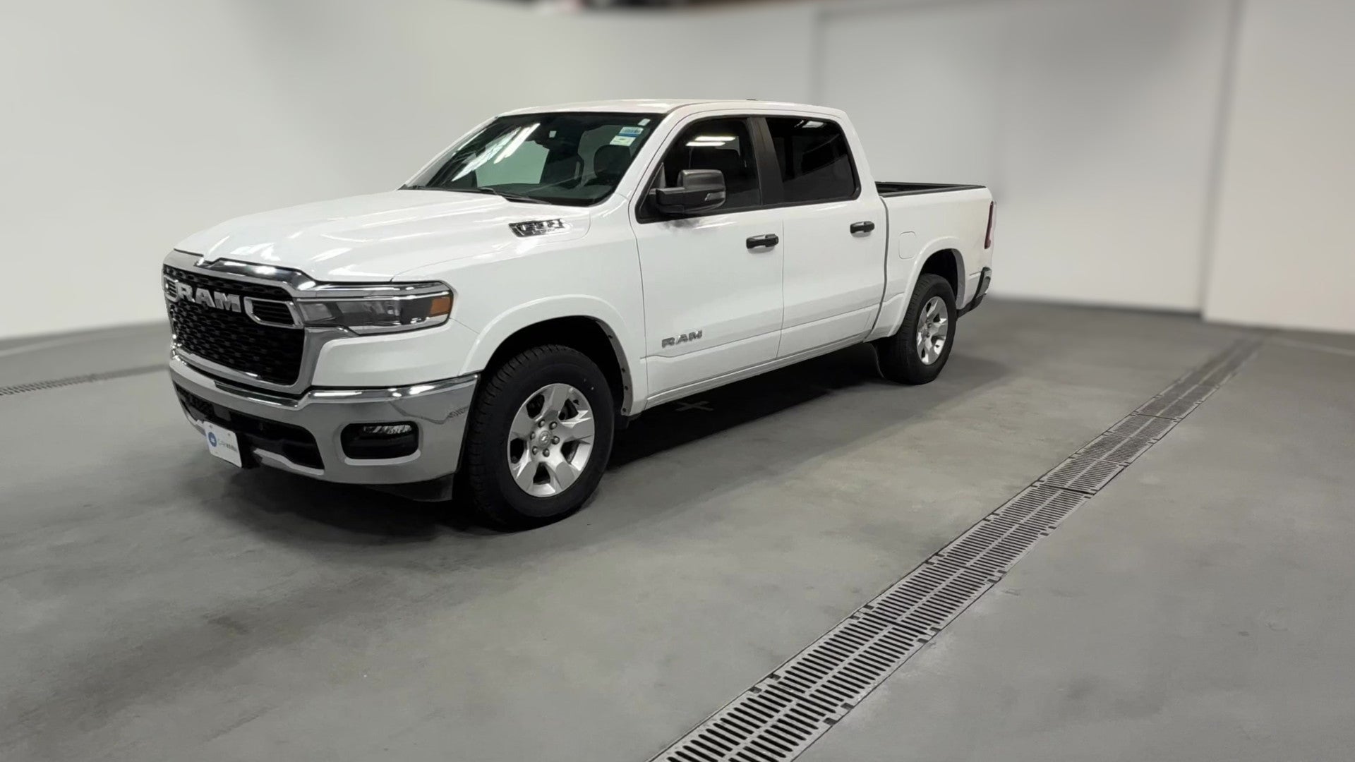 2025 Ram 1500 Crew Cab vehicle photo