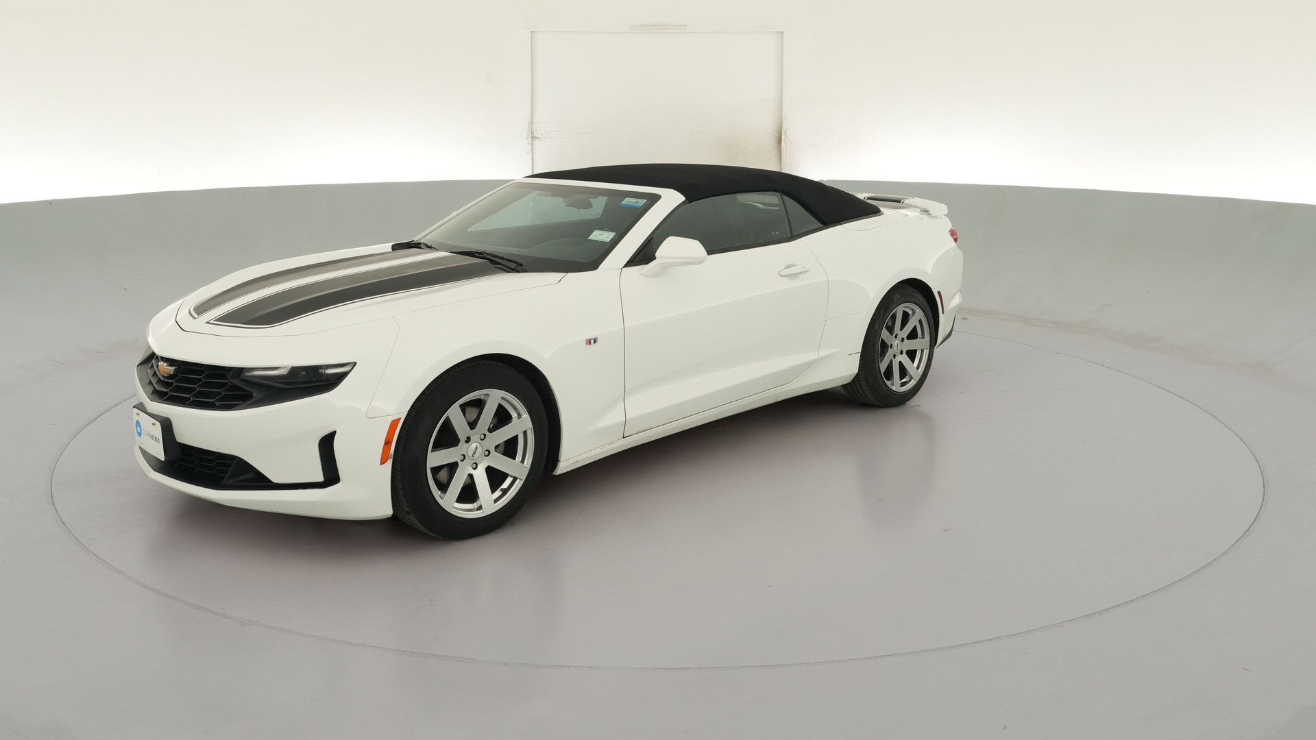 2019 Chevrolet Camaro vehicle photo