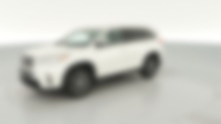 2019 Toyota Highlander vehicle photo