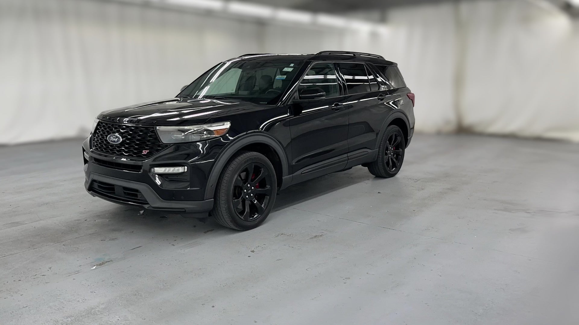 2020 Ford Explorer vehicle photo