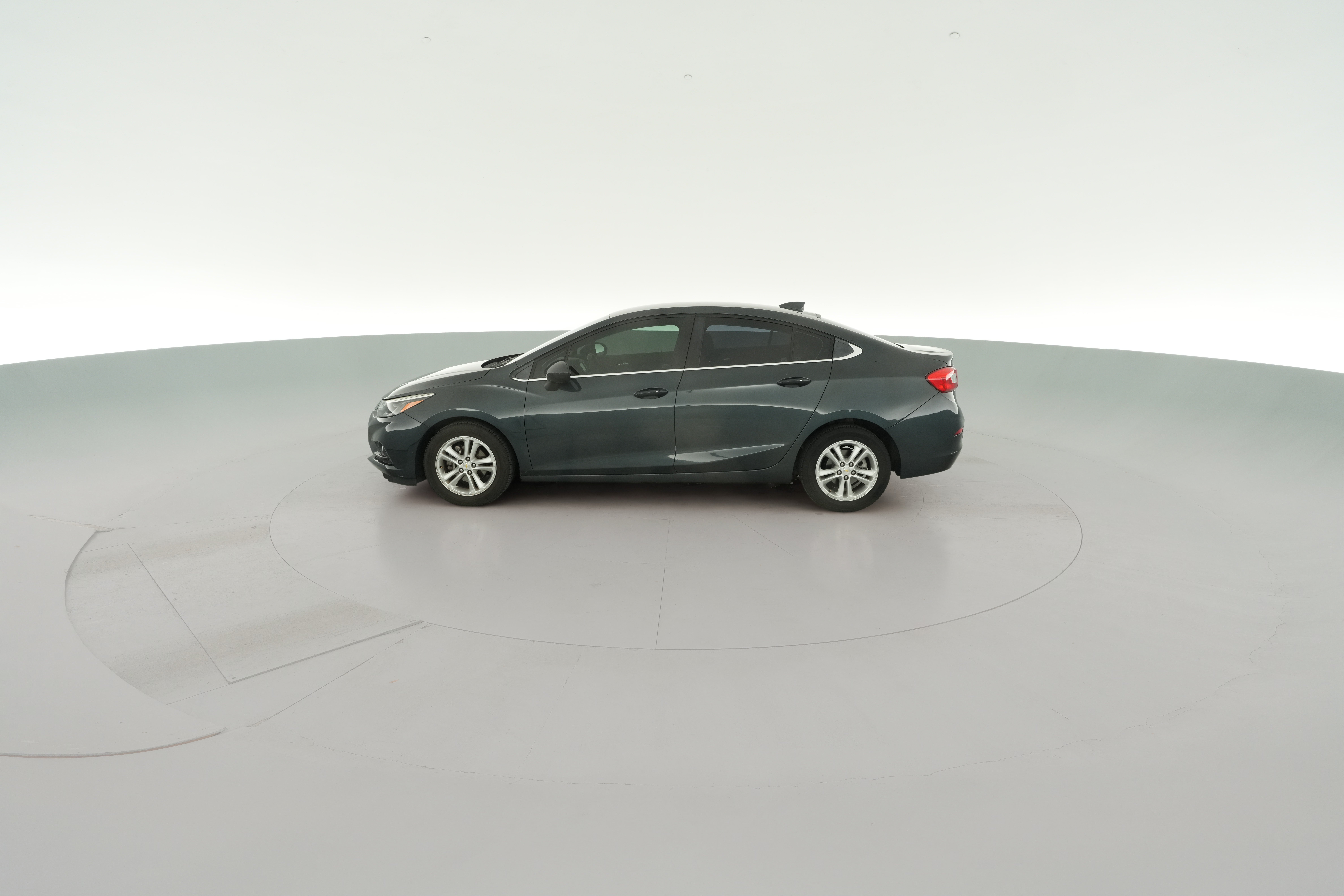 2018 Chevrolet Cruze LT - Photo 29
