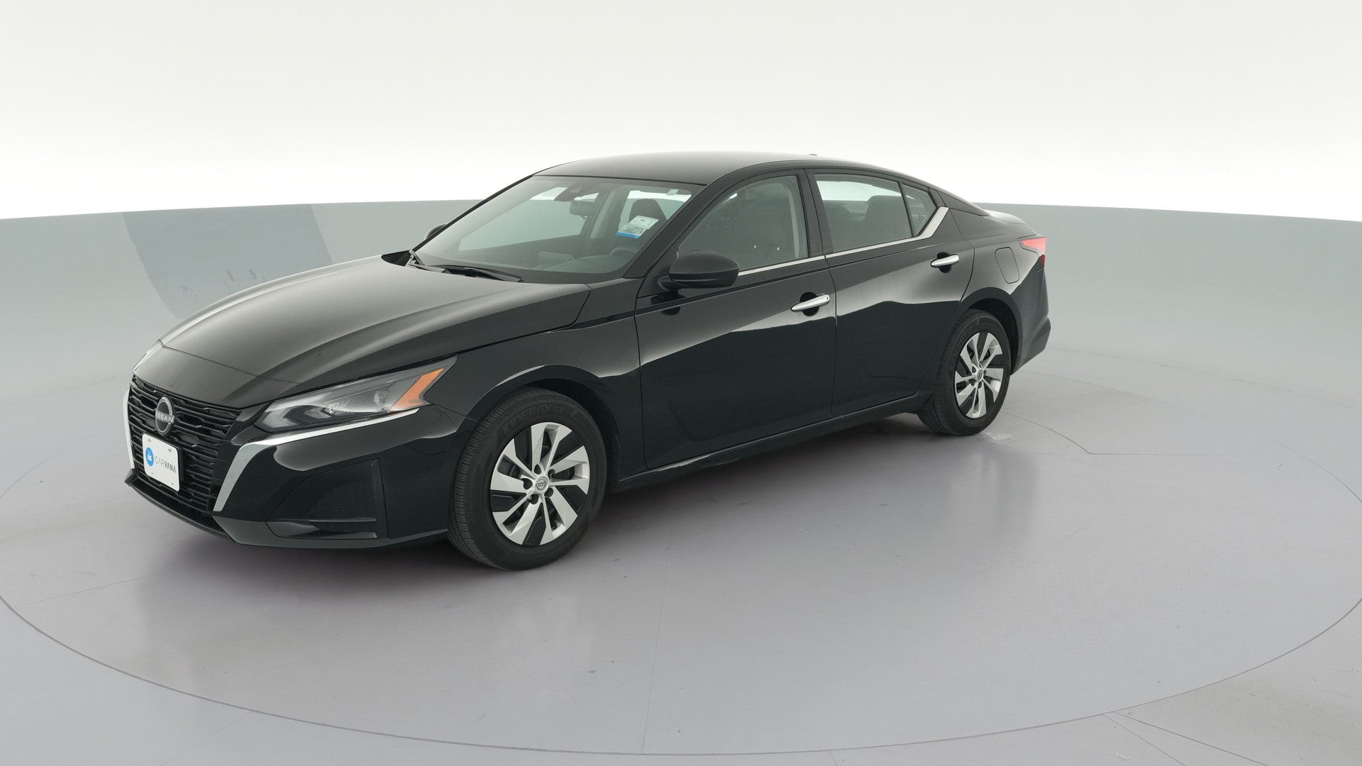 2025 Nissan Altima vehicle photo