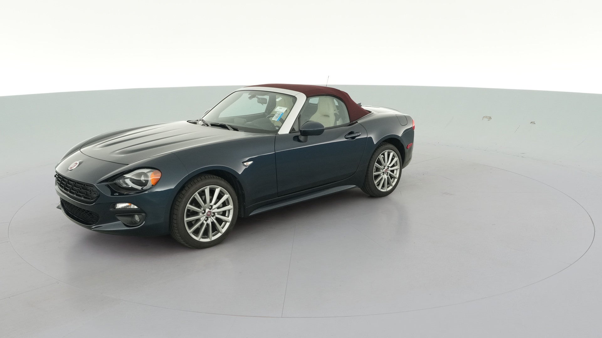 2018 FIAT 124 Spider vehicle photo