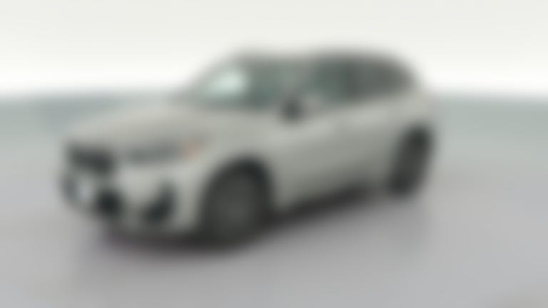 2025 BMW X1 vehicle photo
