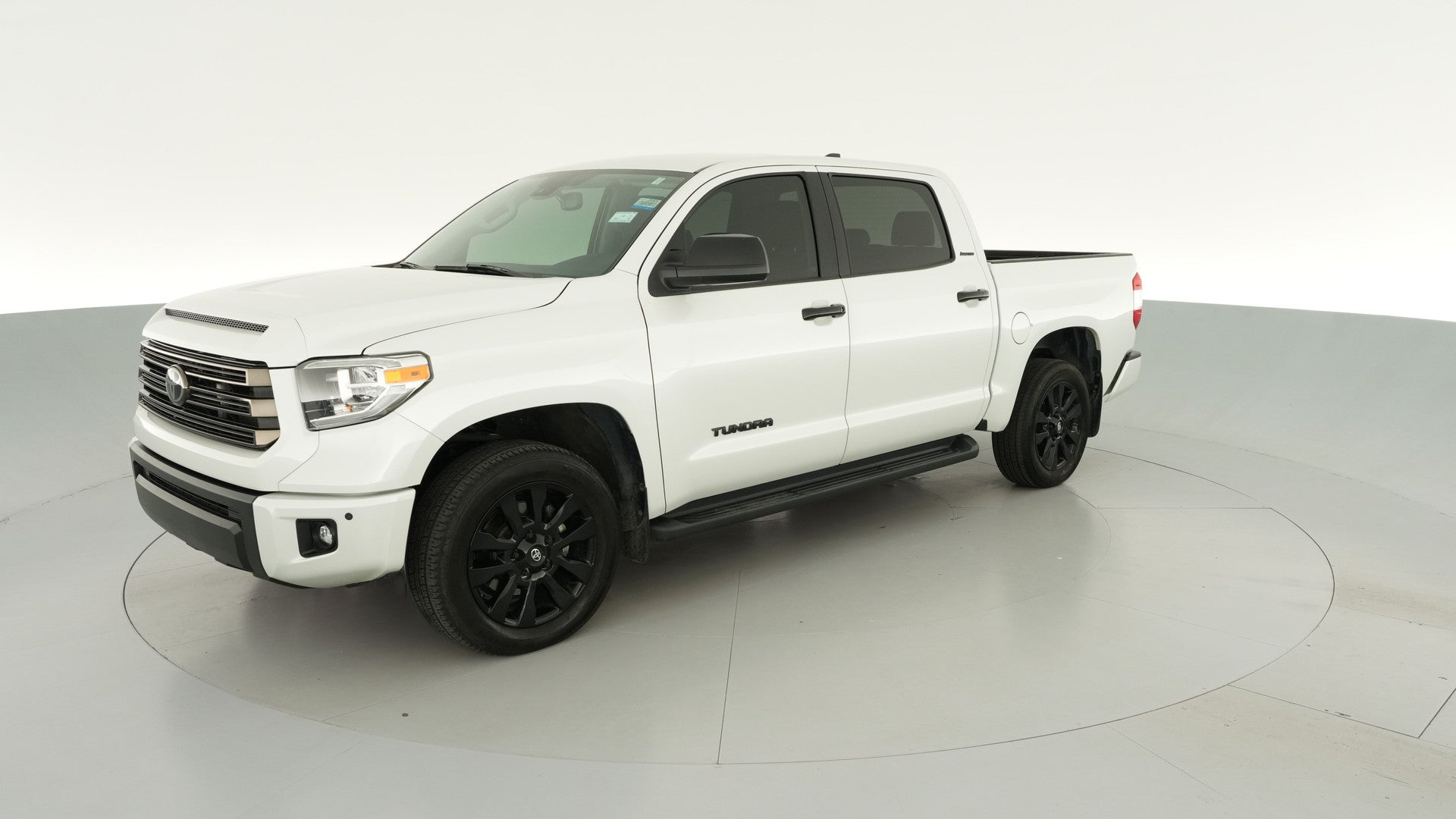 2021 Toyota Tundra CrewMax vehicle photo