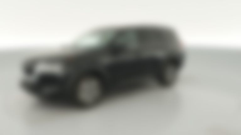 2025 Nissan Pathfinder vehicle photo