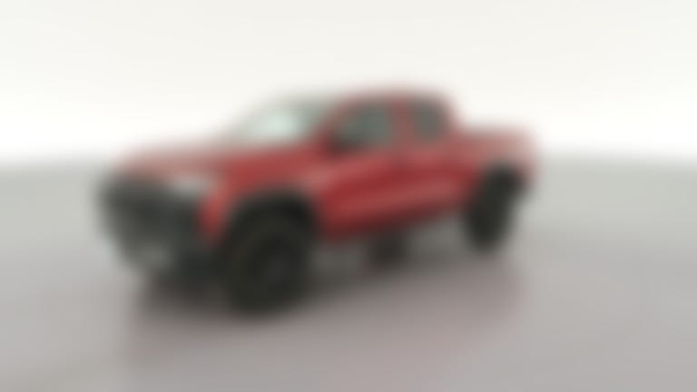2024 Chevrolet Colorado Crew Cab vehicle photo