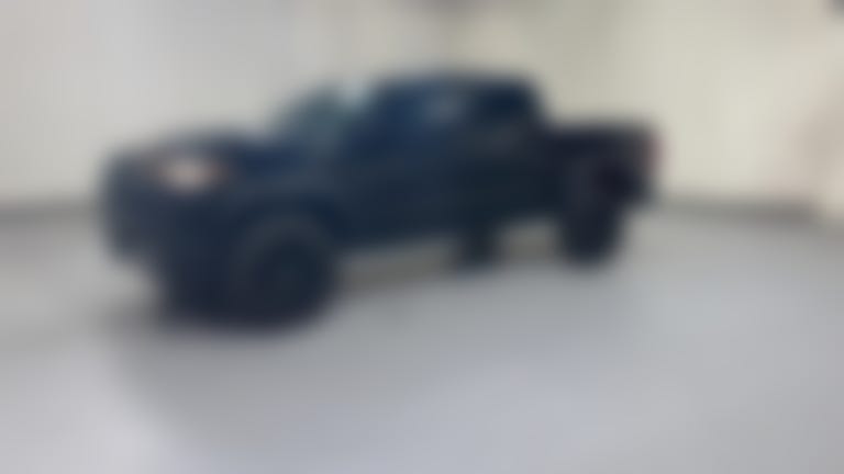 2024 Chevrolet Colorado Crew Cab vehicle photo