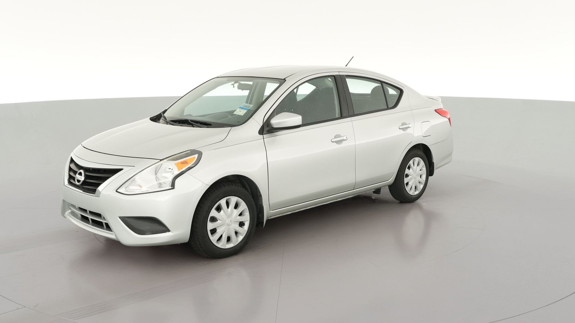 2018 Nissan Versa vehicle photo