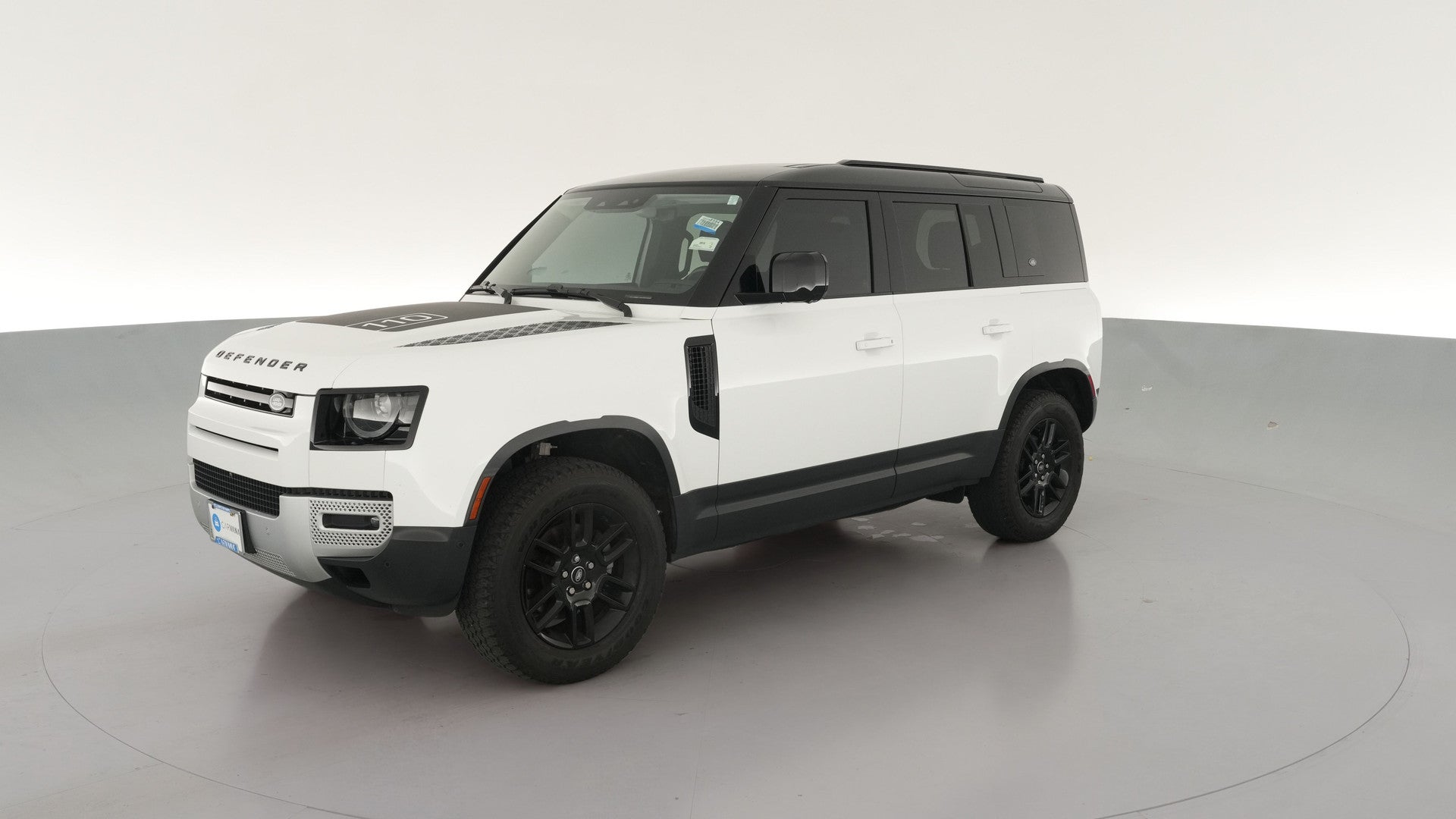 2024 Land Rover Defender 110 vehicle photo