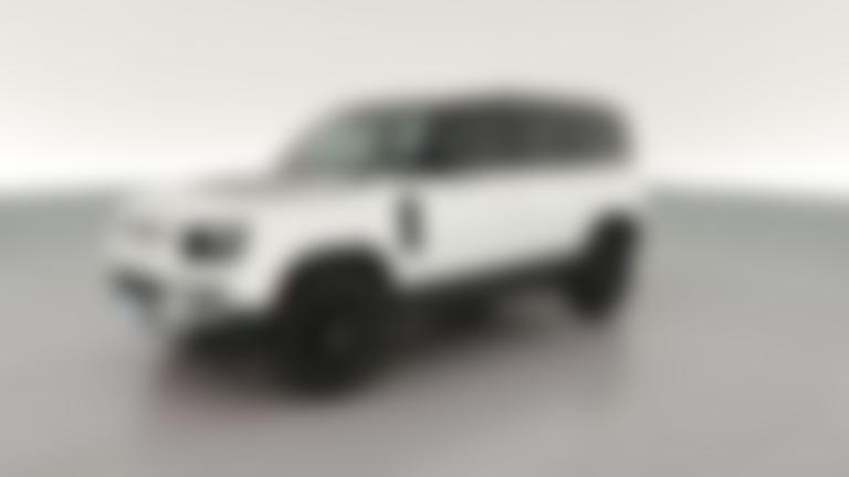 2024 Land Rover Defender 110 vehicle photo