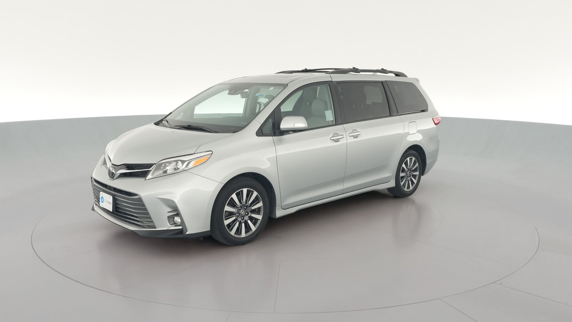 2020 Toyota Sienna vehicle photo