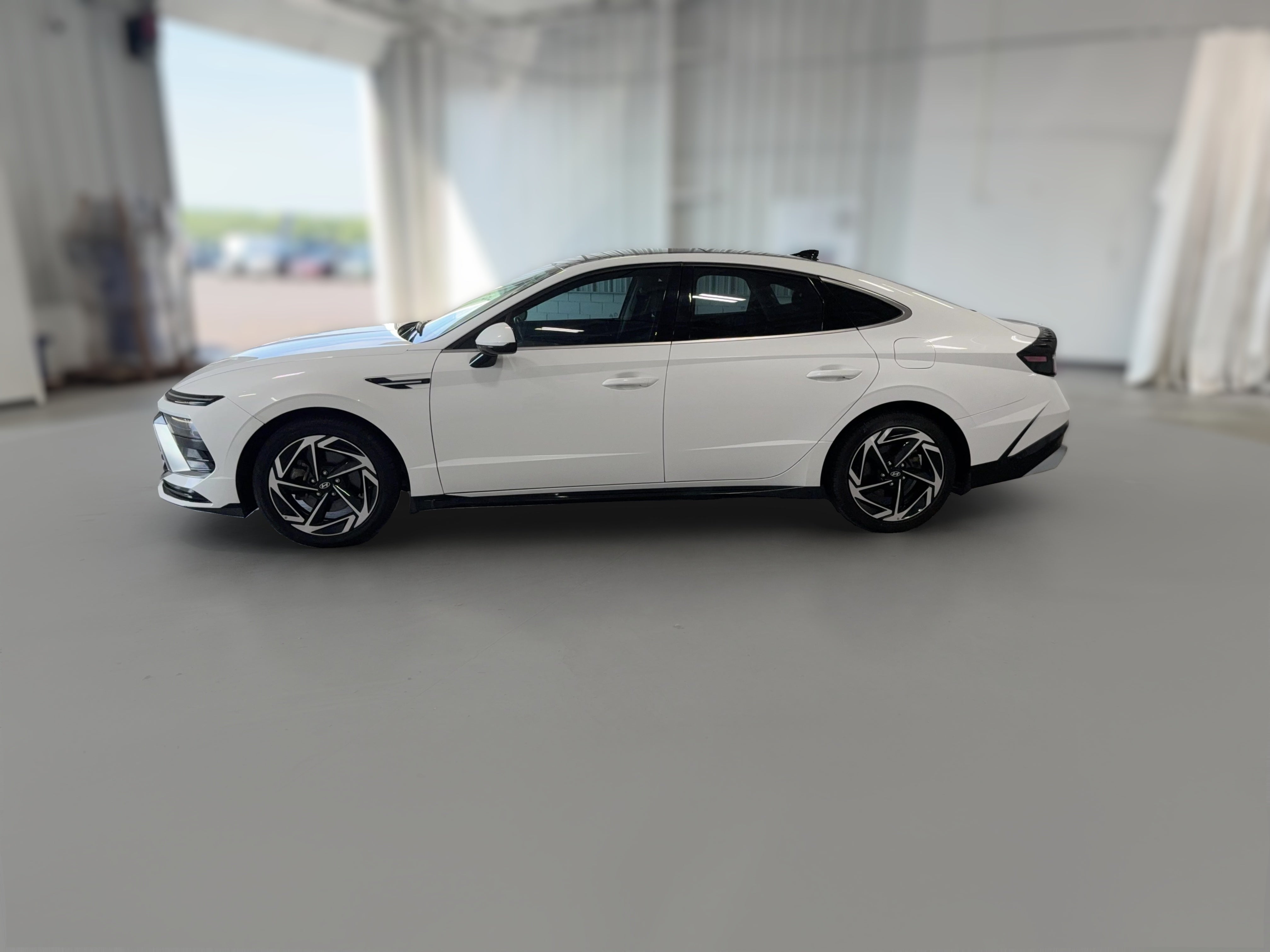 2024 Hyundai Sonata SEL - Photo 27