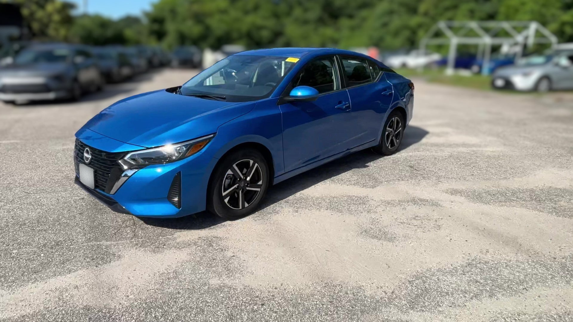 2025 Nissan Sentra vehicle photo