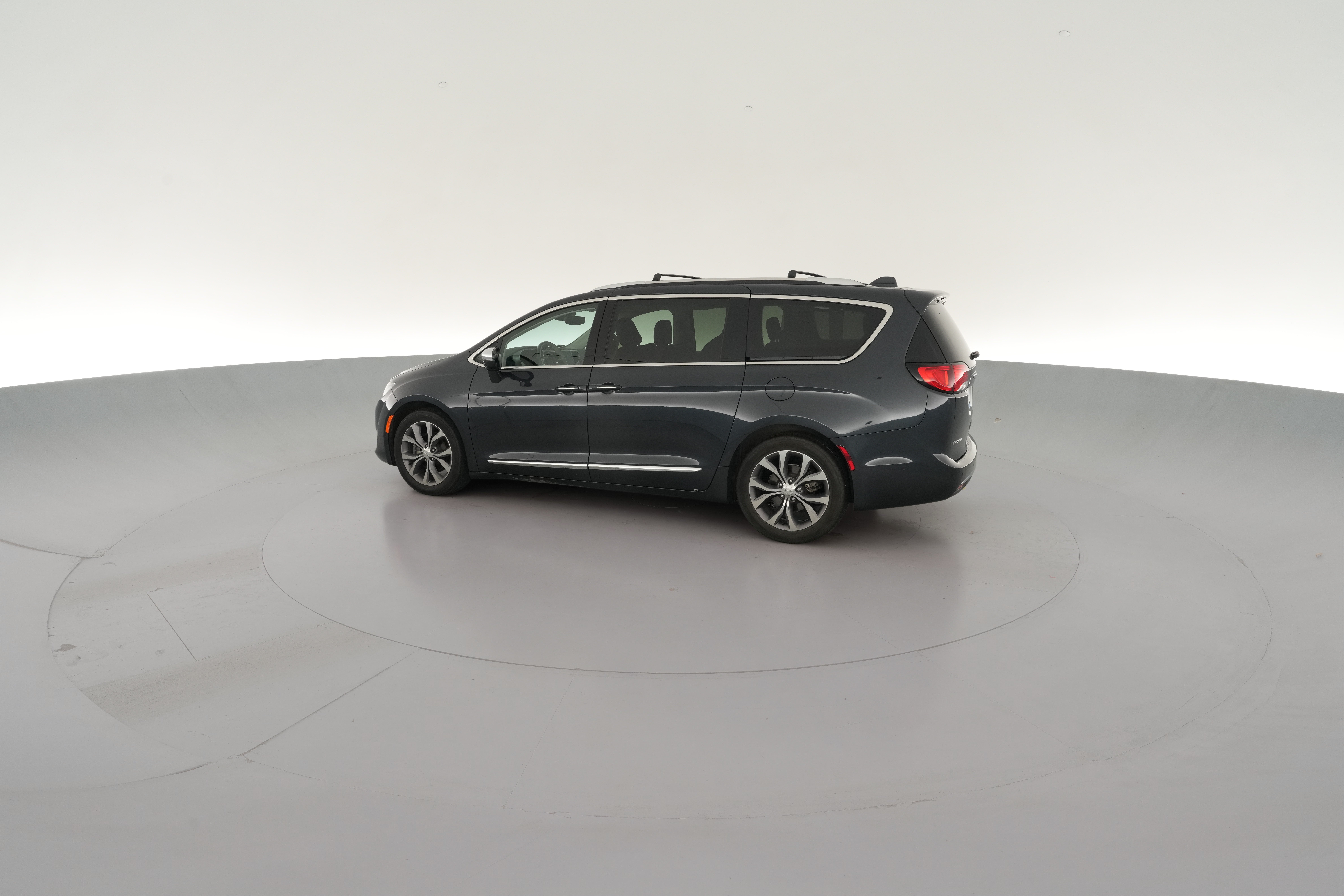 2019 Chrysler Pacifica Limited - Photo 34