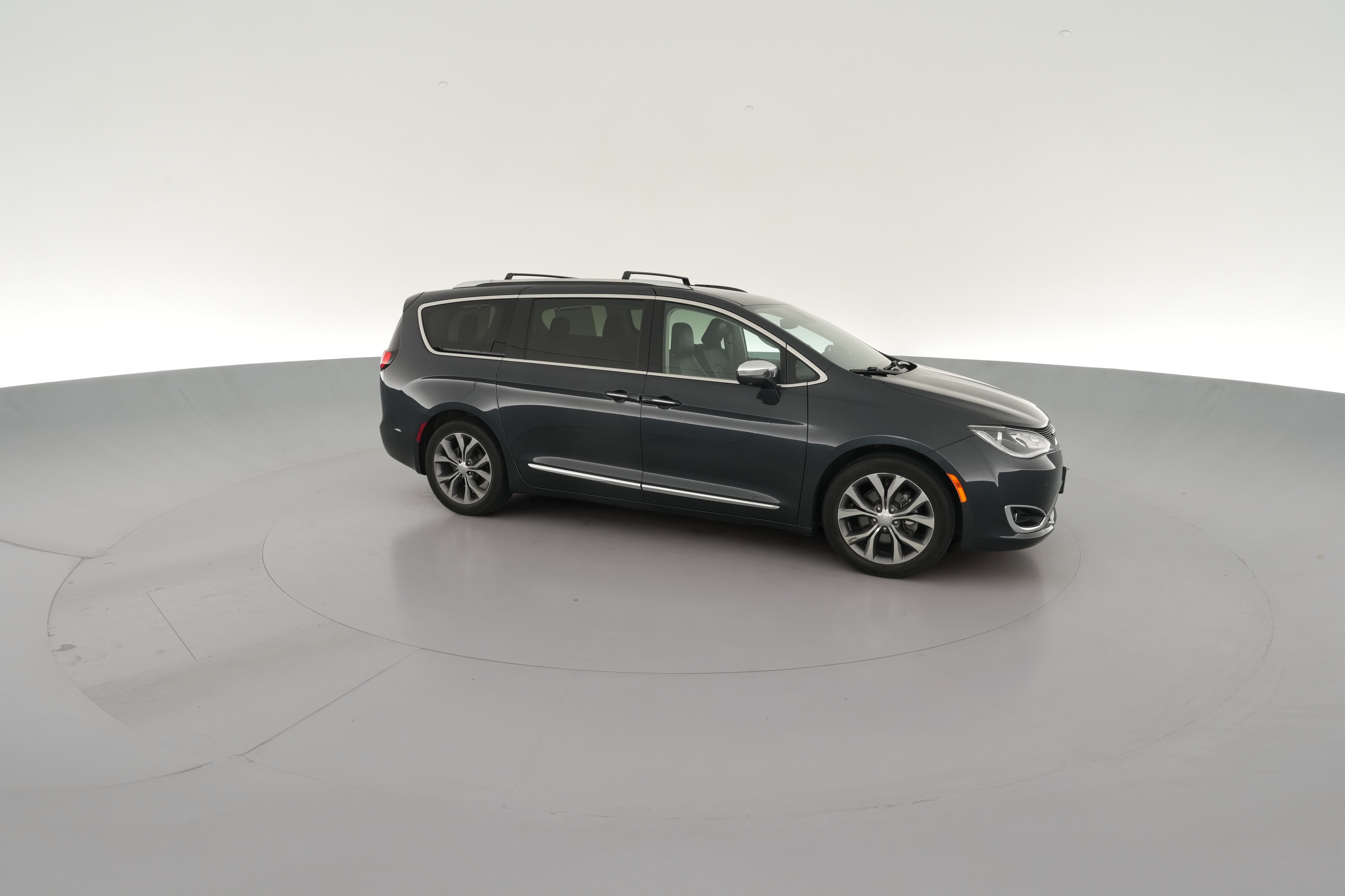 2019 Chrysler Pacifica Limited - Photo 42