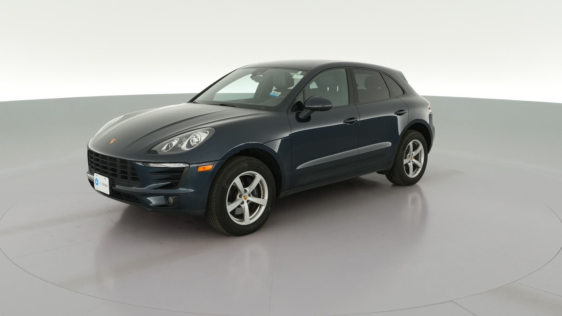 2017 Porsche Macan vehicle photo