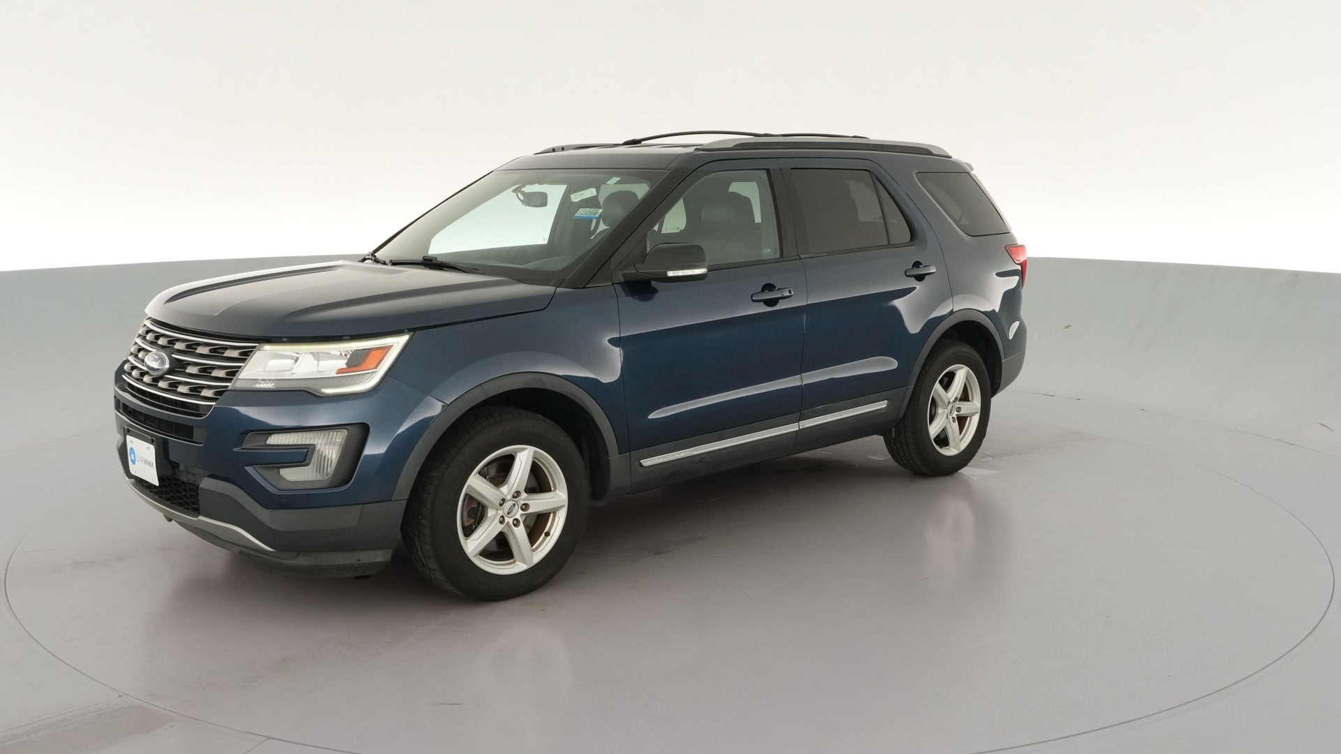 2017 Ford Explorer vehicle photo