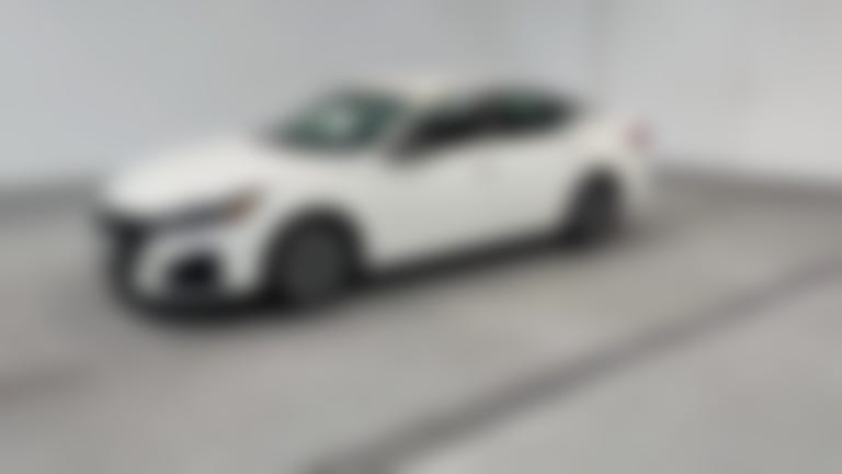 2025 Nissan Altima vehicle photo
