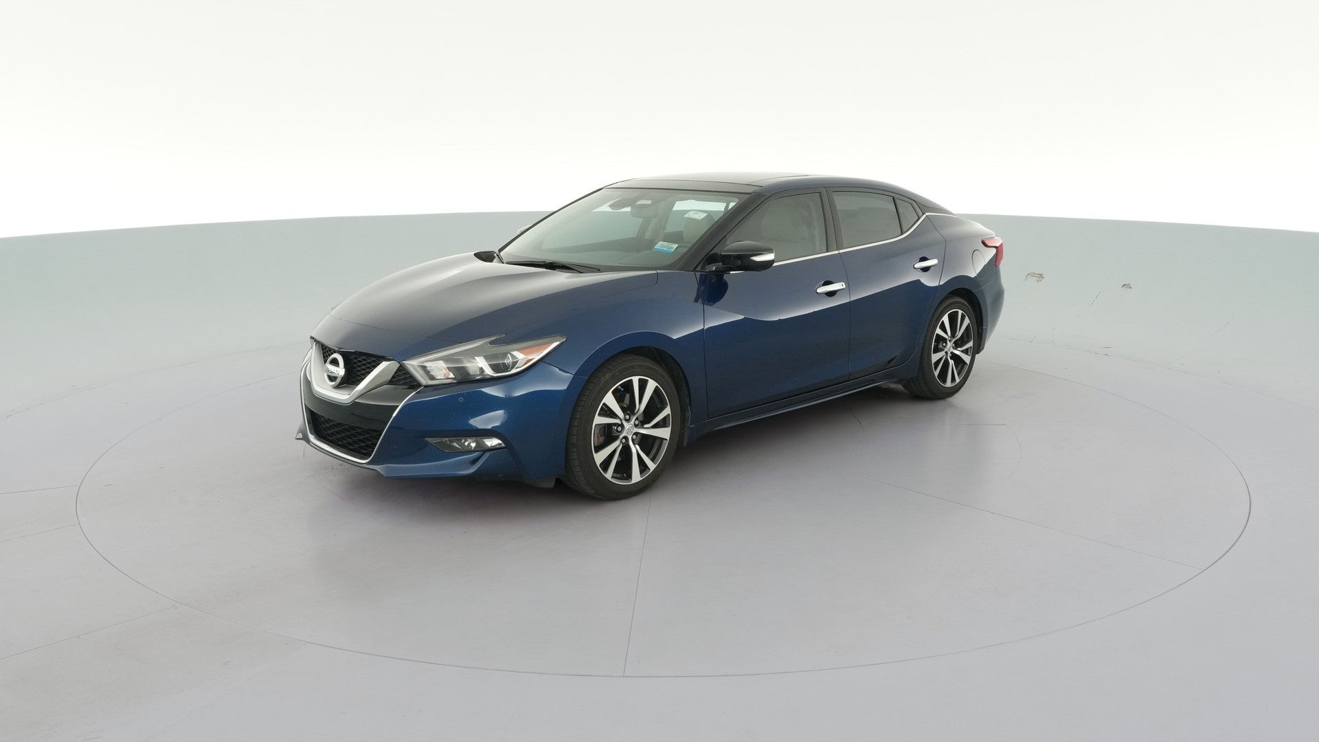 2016 Nissan Maxima vehicle photo