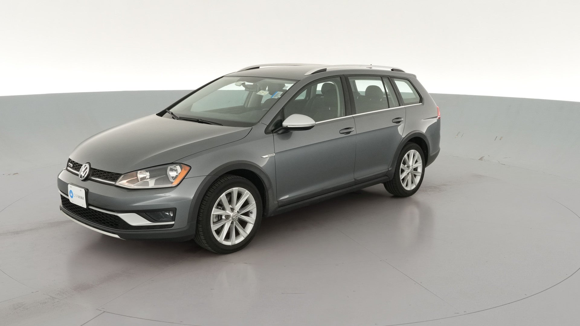 2017 Volkswagen Golf Alltrack vehicle photo