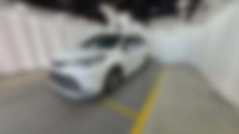 2022 Toyota Sienna vehicle photo