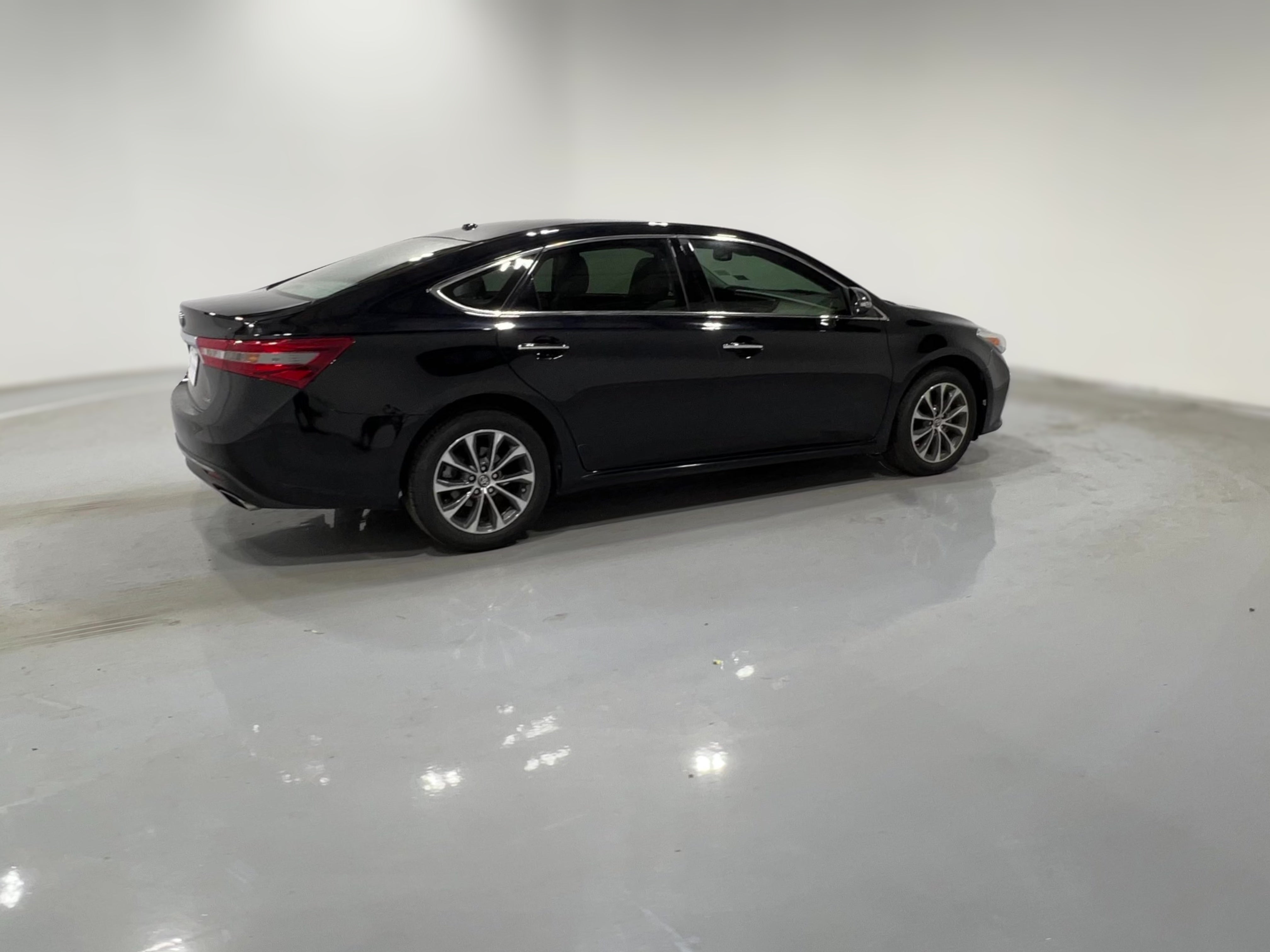 2017 Toyota Avalon XLE Premium - Photo 37