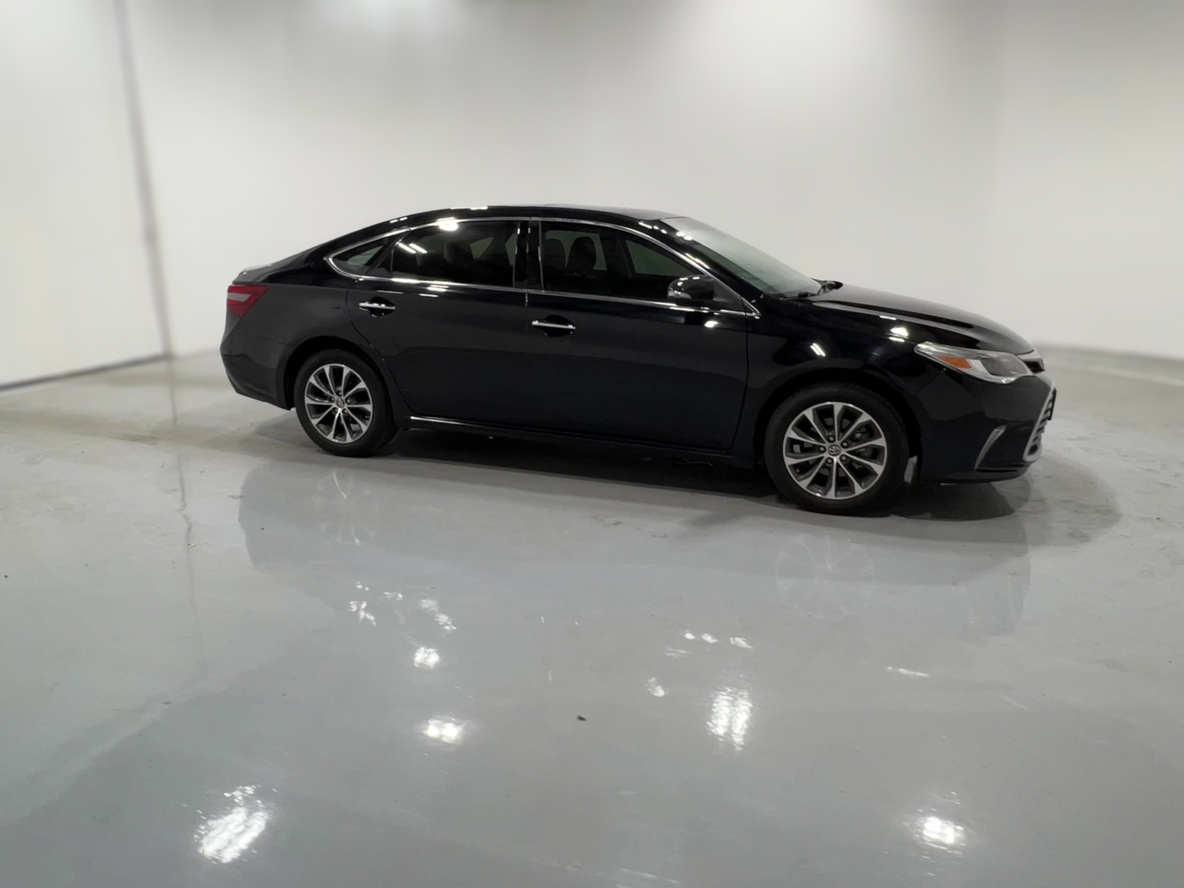 2017 Toyota Avalon XLE Premium - Photo 39