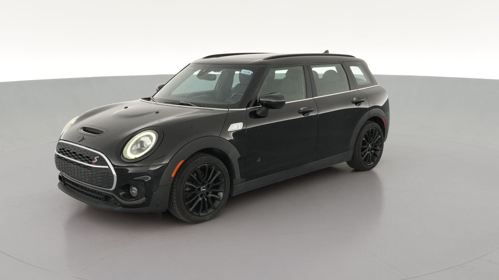 2020 MINI Clubman vehicle photo