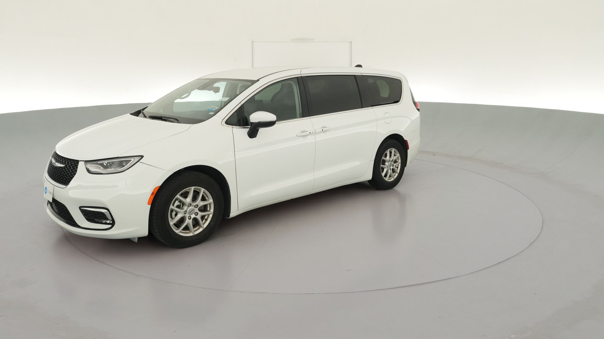 2023 Chrysler Pacifica vehicle photo
