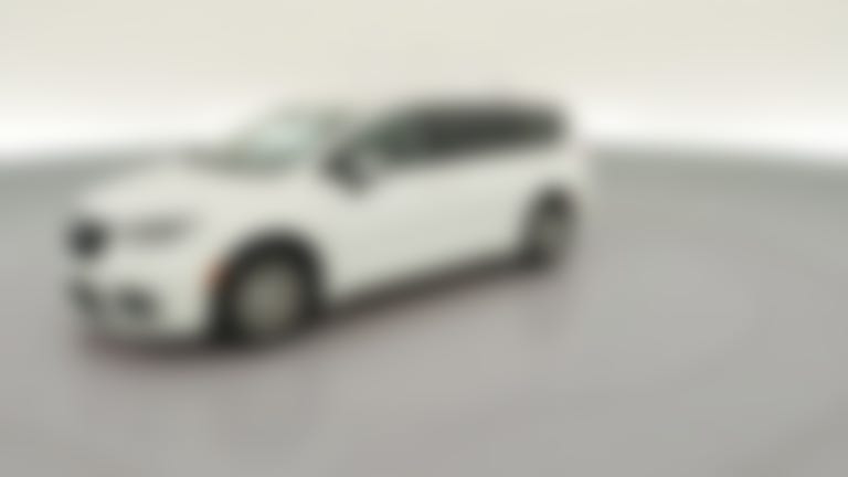 2023 Chrysler Pacifica vehicle photo