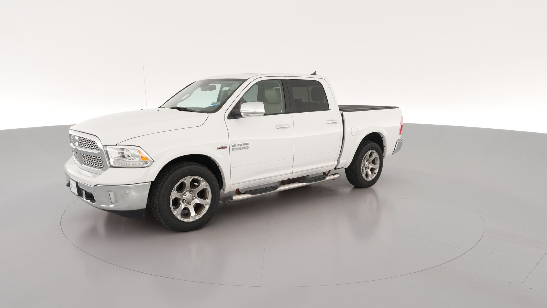 2018 Ram 1500 Crew Cab vehicle photo