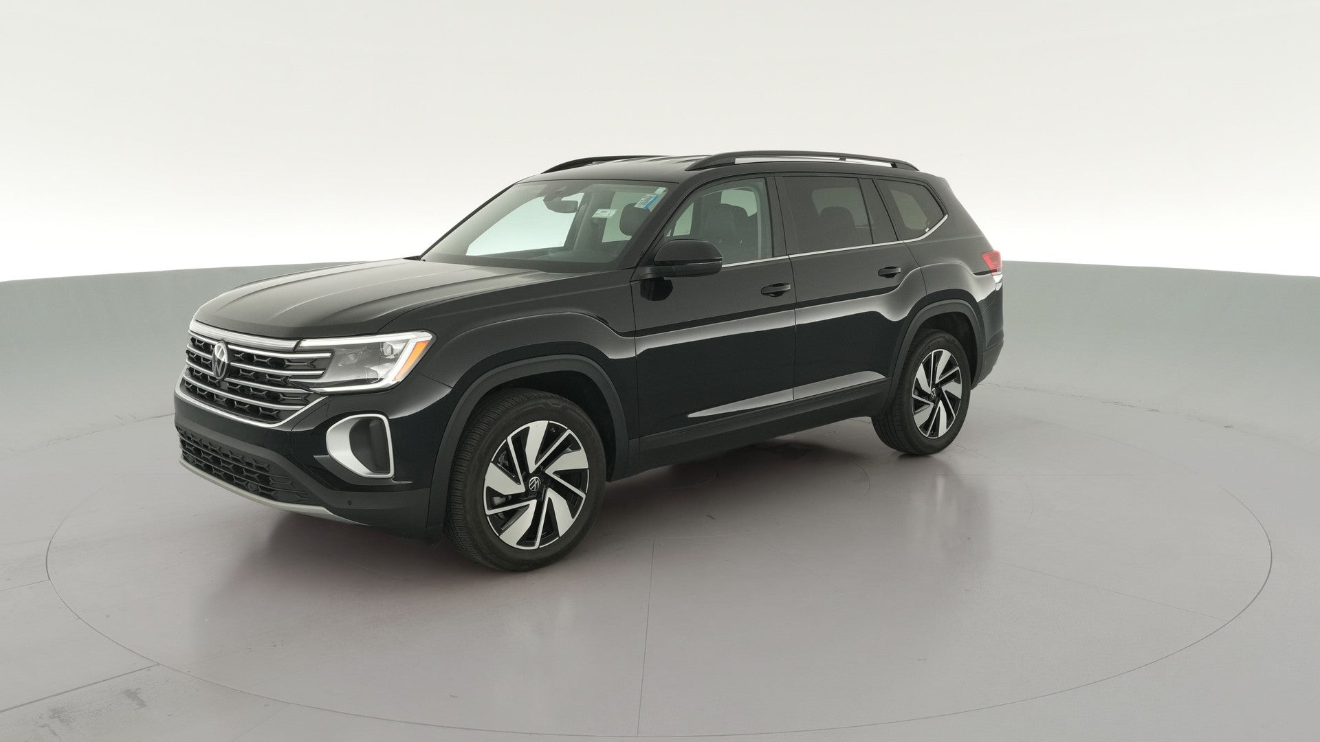 2026 Volkswagen Atlas vehicle photo