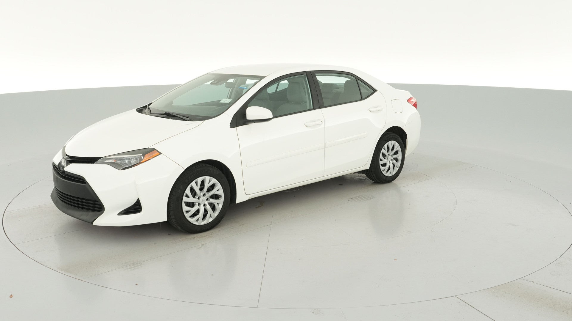 2018 Toyota Corolla vehicle photo