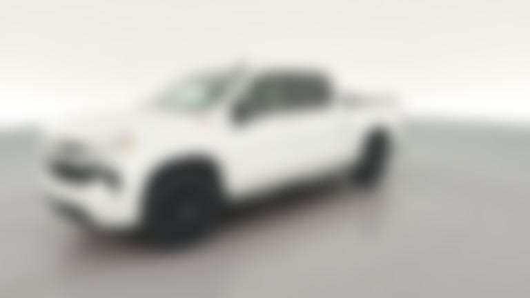 2025 Chevrolet Silverado 1500 Crew Cab vehicle photo