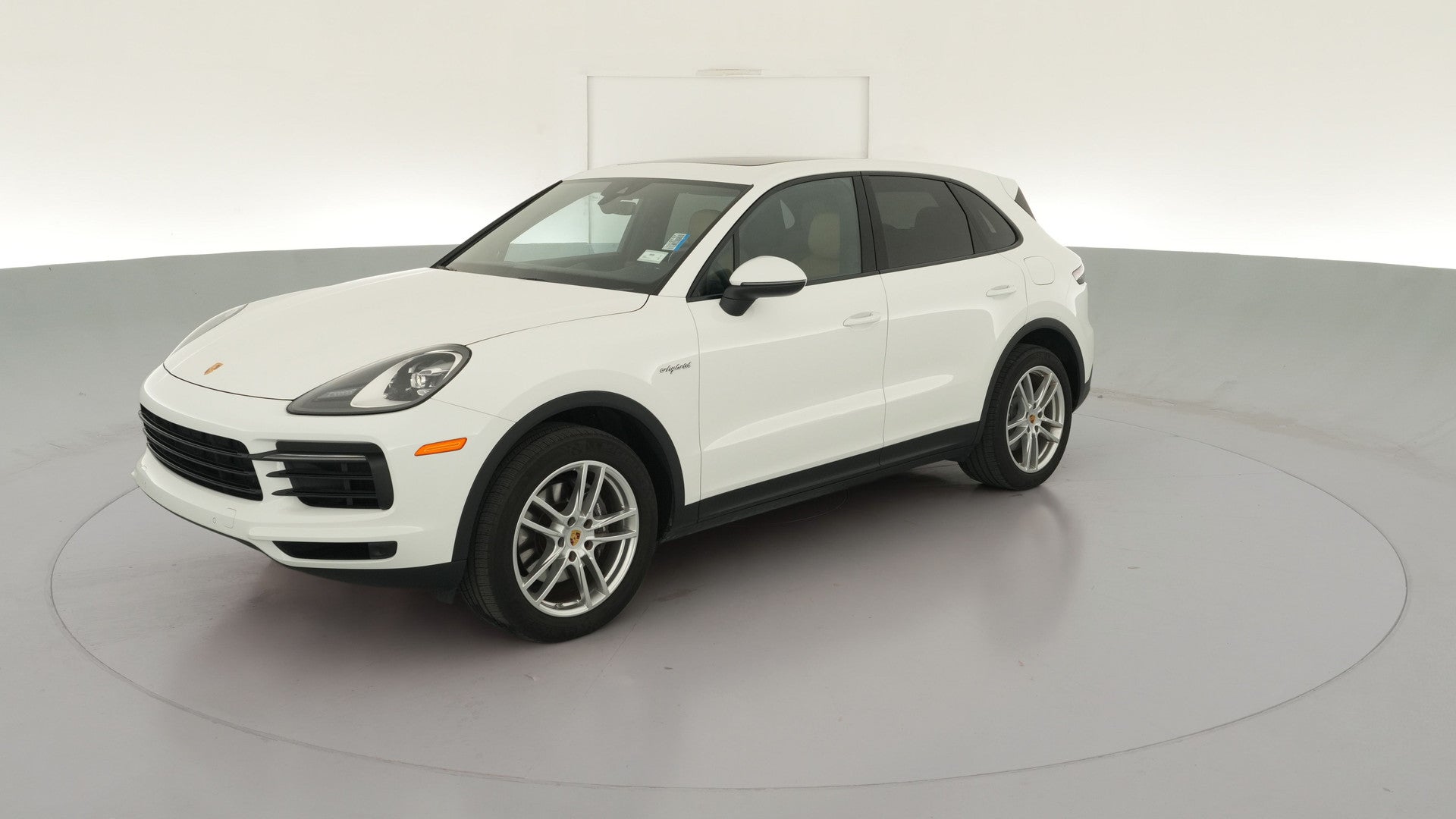 2020 Porsche Cayenne vehicle photo