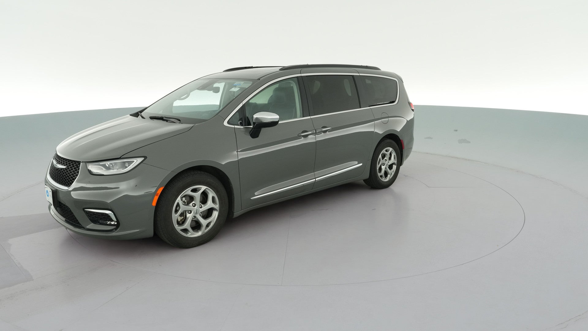 2023 Chrysler Pacifica vehicle photo
