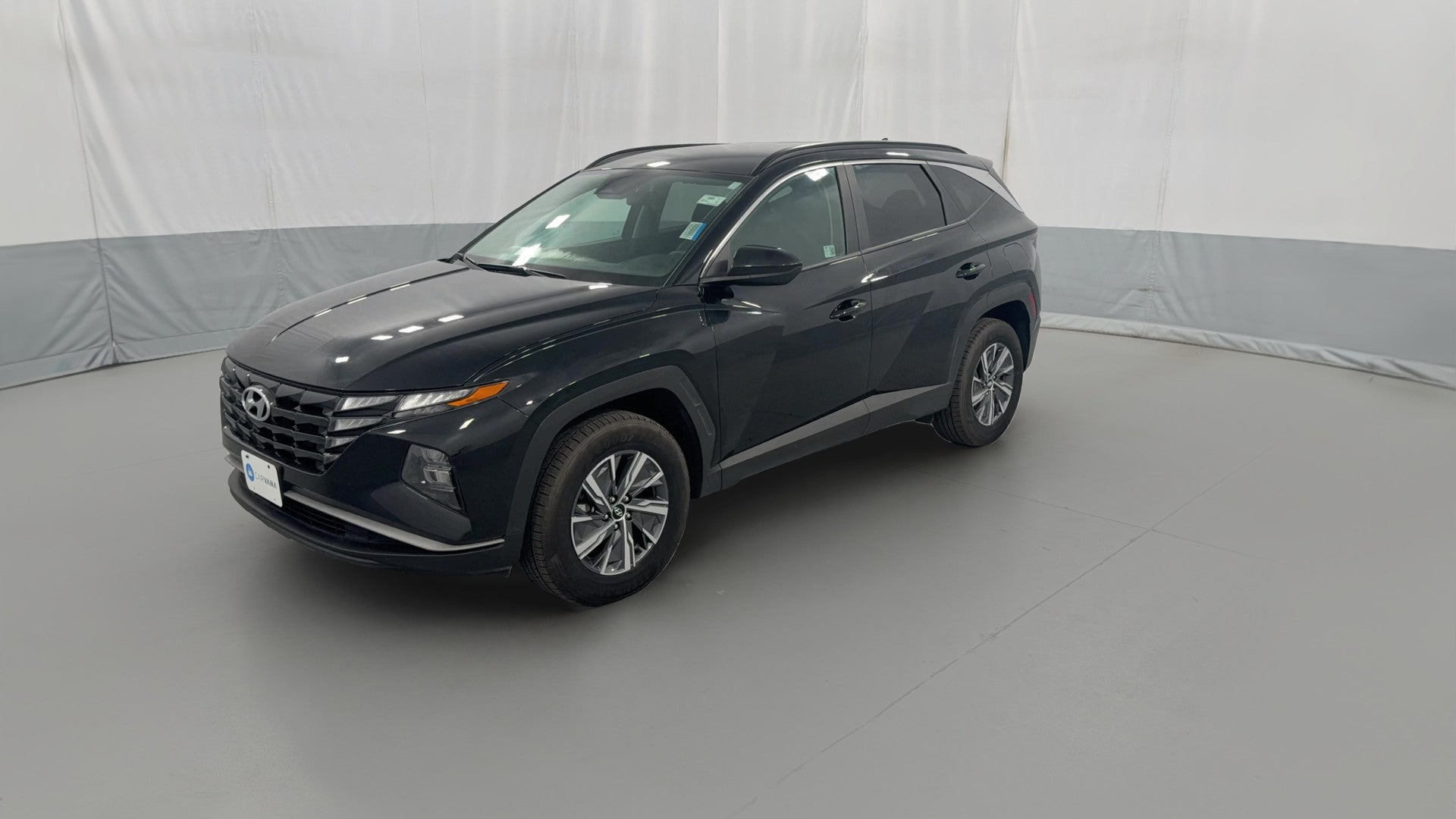 2024 Hyundai Tucson Hybrid vehicle photo
