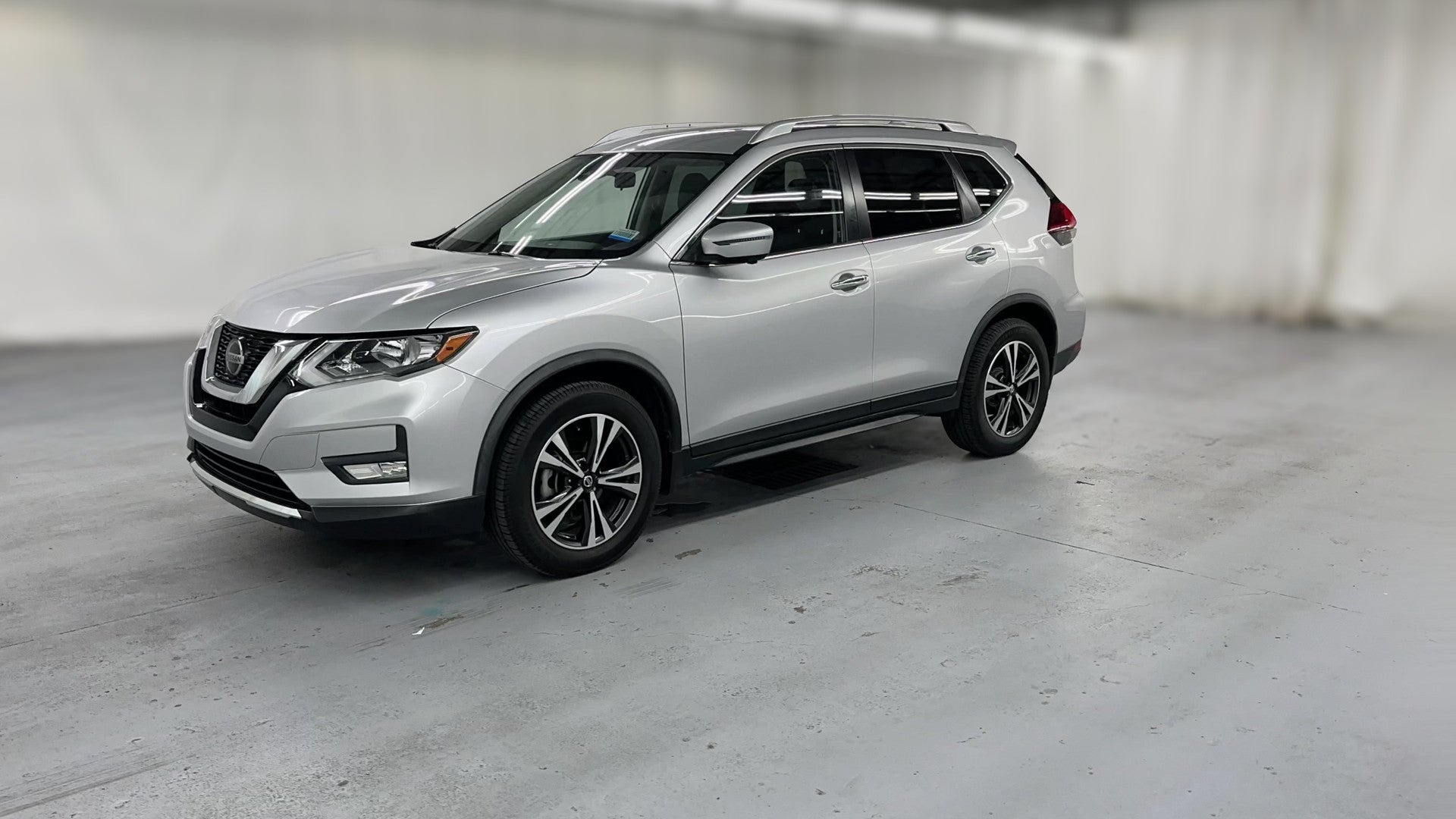 2019 Nissan Rogue vehicle photo