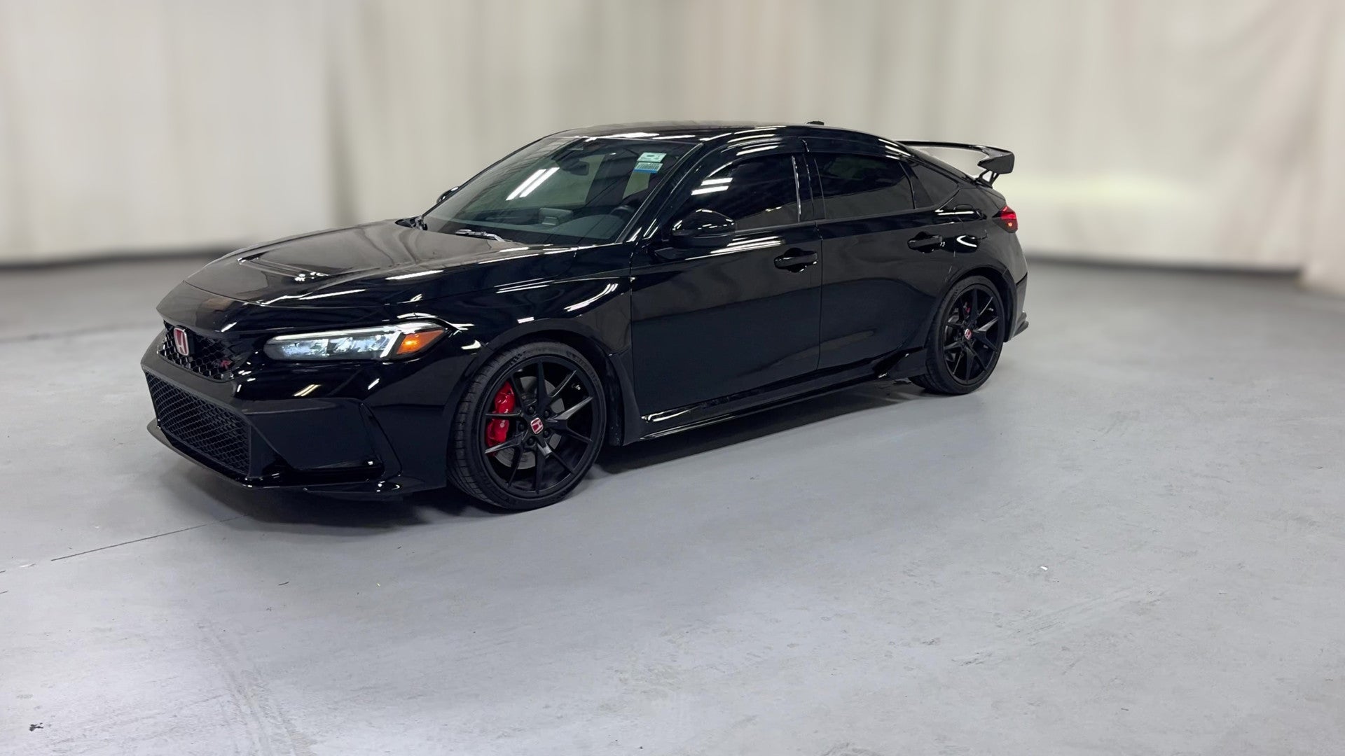 2024 Honda Civic Type R vehicle photo
