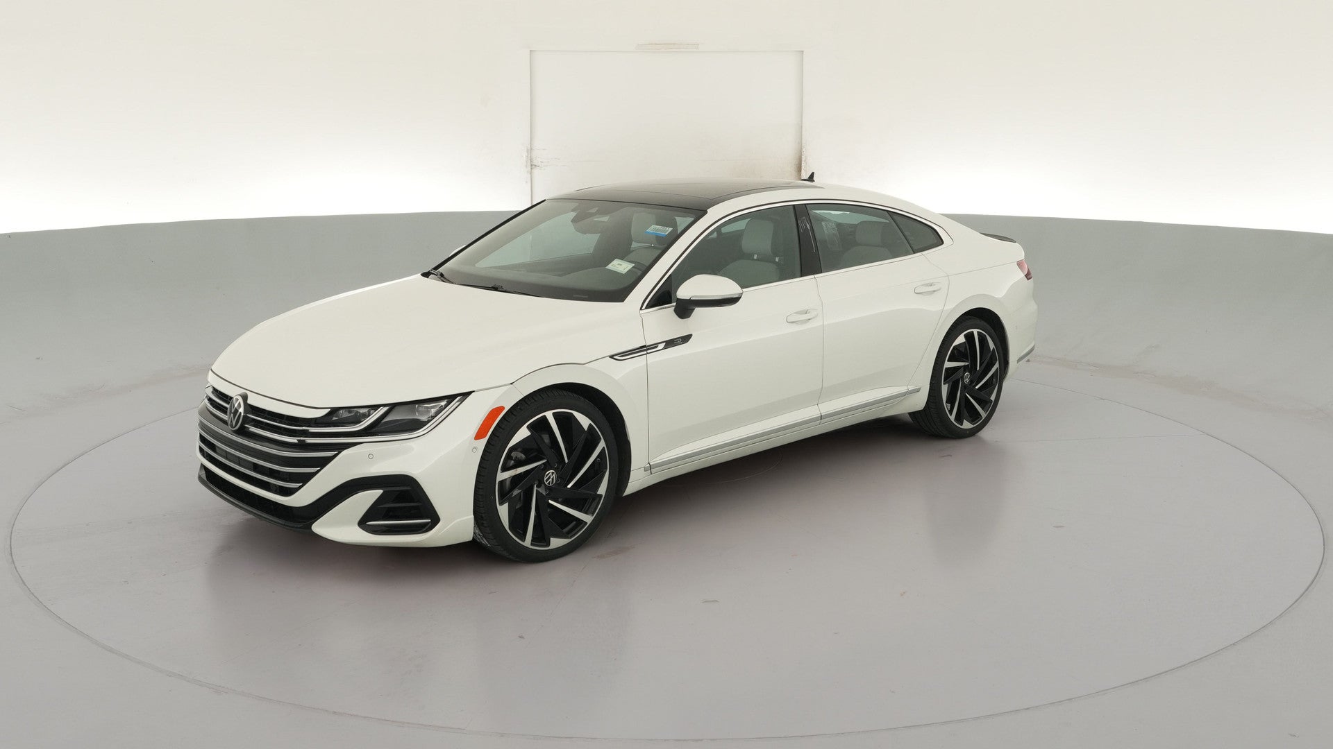 2023 Volkswagen Arteon vehicle photo